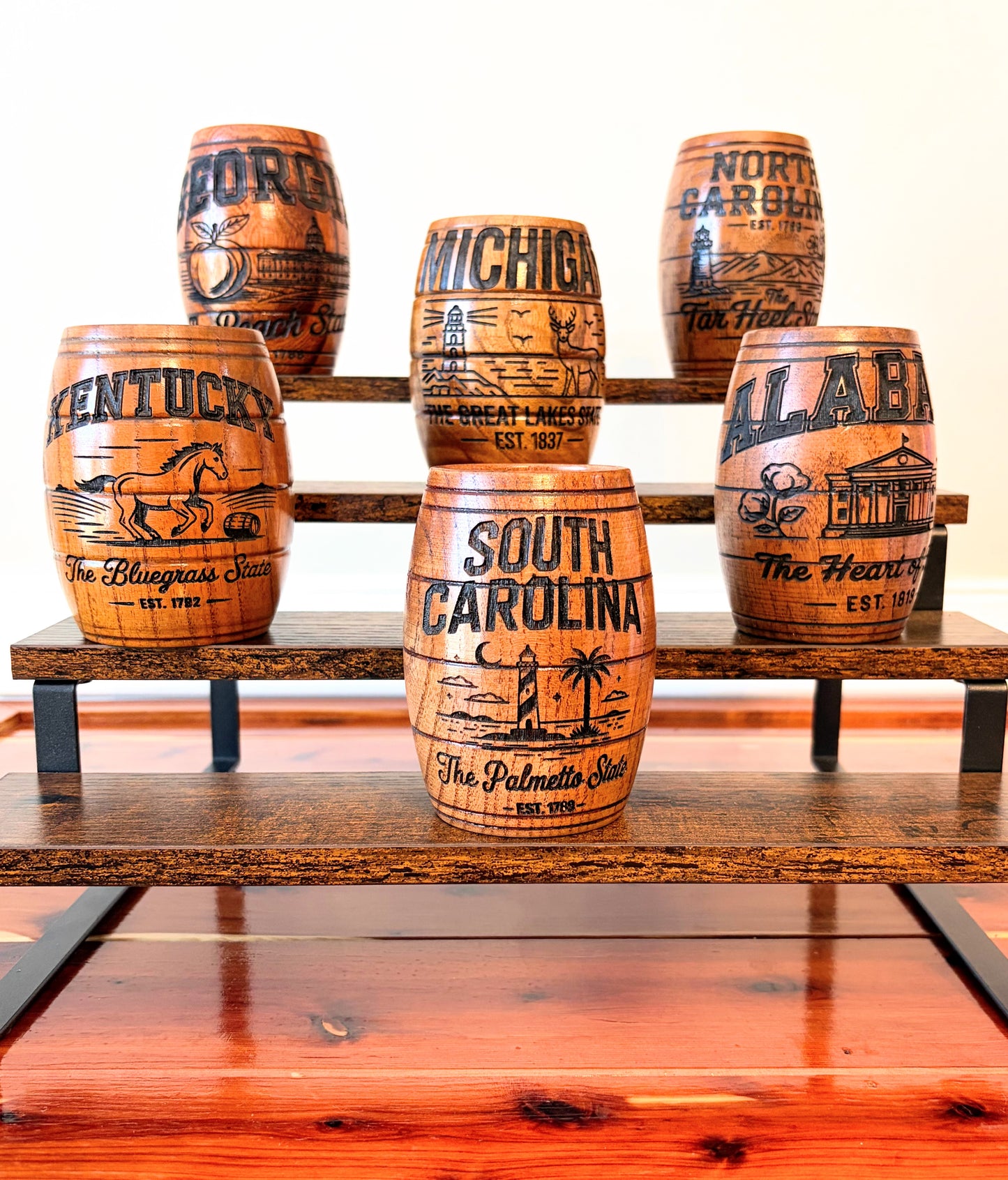 Wooden Barrel Shaped Mug - U.S. States Name and Imagery